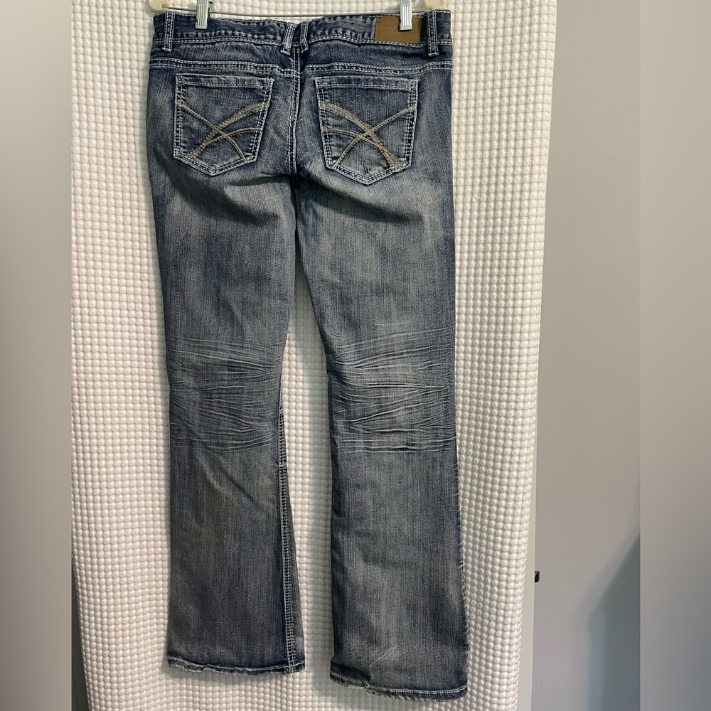 PREMIERE BY RUE 21 low rise jeans. Size 9/10. - Picture 3 of 6